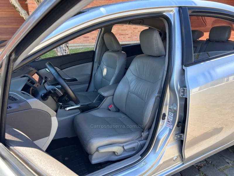 CIVIC 2.0 LXR 16V FLEX 4P AUTOMÁTICO - 2014 - VENâNCIO AIRES