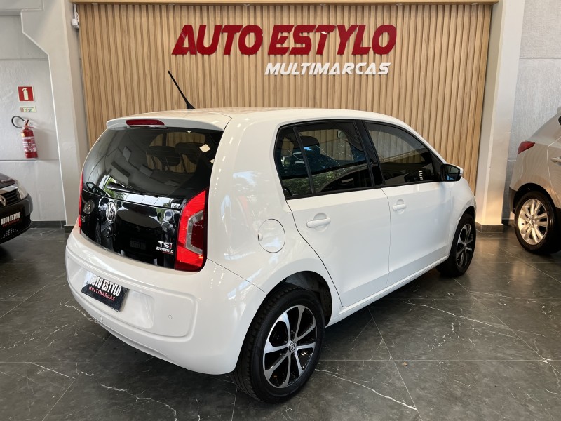 UP 1.0 TSI MOVE UP 12V FLEX 4P MANUAL - 2016 - ESTâNCIA VELHA