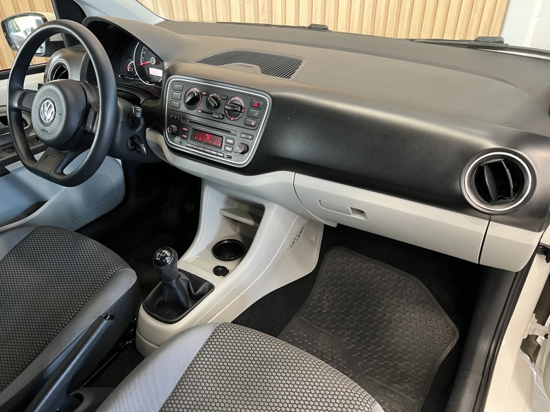 UP 1.0 TSI MOVE UP 12V FLEX 4P MANUAL - 2016 - ESTâNCIA VELHA