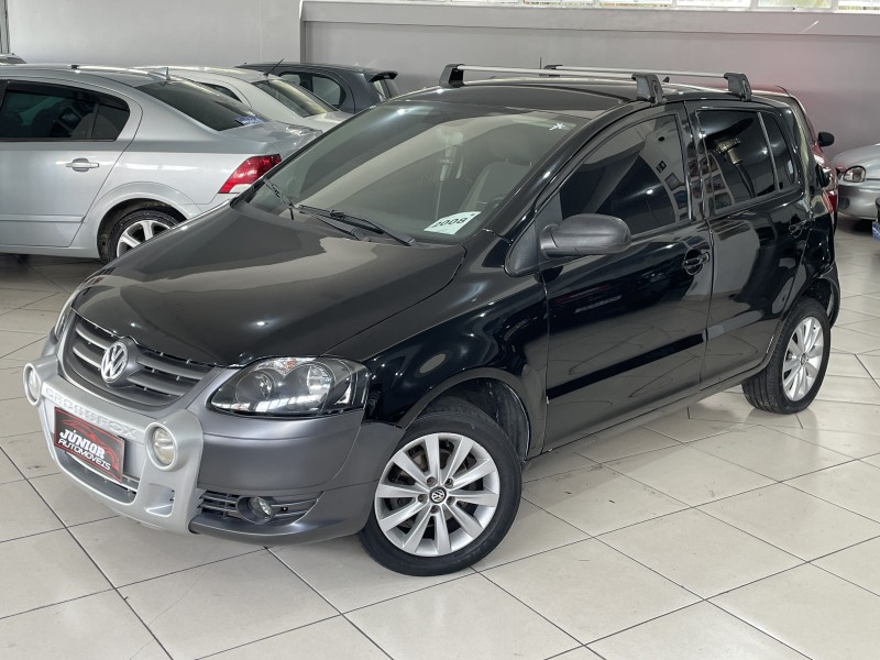 CROSSFOX 1.6 MI FLEX 8V 4P MANUAL