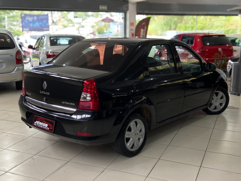 LOGAN 1.6 EXPRESSION 16V FLEX 4P AUTOMÁTICO - 2013 - CAXIAS DO SUL