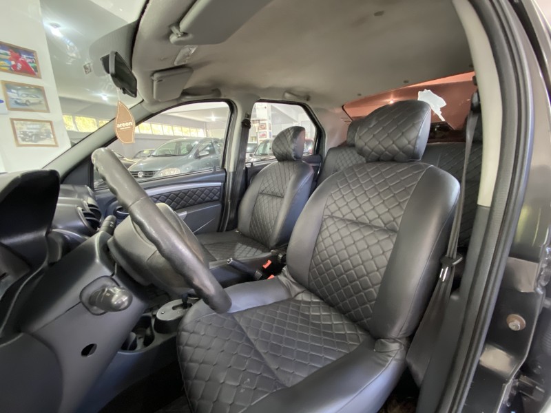 LOGAN 1.6 EXPRESSION 16V FLEX 4P AUTOMÁTICO - 2013 - CAXIAS DO SUL