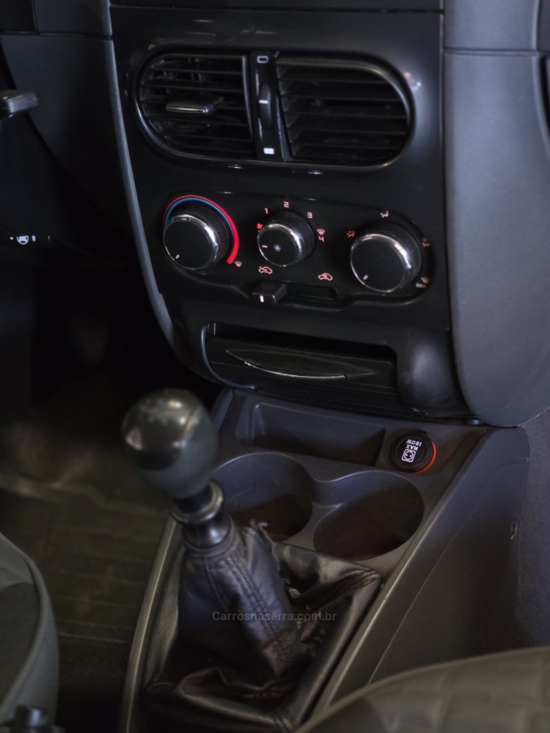 STRADA 1.8 MPI ADVENTURE CD 16V FLEX 3P MANUAL - 2014 - CAXIAS DO SUL