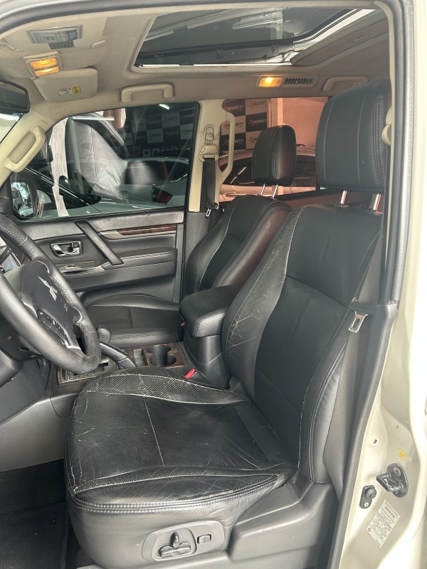 PAJERO FULL 3.2 HPE 4X4 16V TURBO INTERCOOLER DIESEL 4P AUTOMÁTICO - 2013 - CAXIAS DO SUL