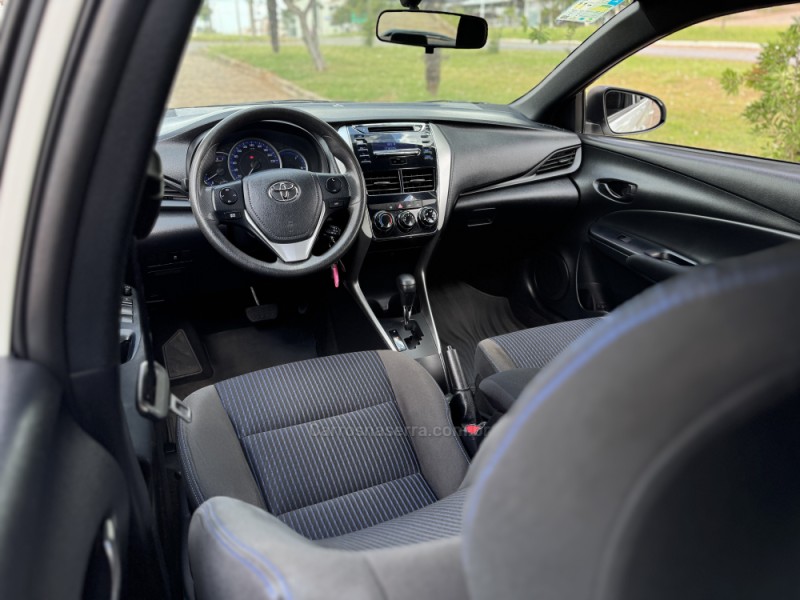 YARIS 1.3 XL LIVE 16V FLEX 4P AUTOMÁTICO - 2020 - CASCA