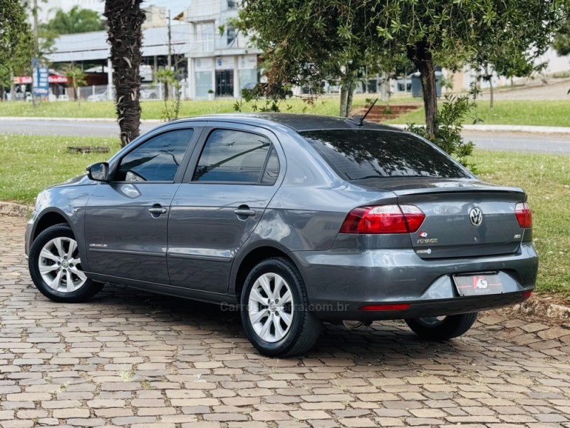 VOYAGE 1.6 MSI TOTALFLEX COMFORTLINE 4P MANUAL - 2017 - CASCA