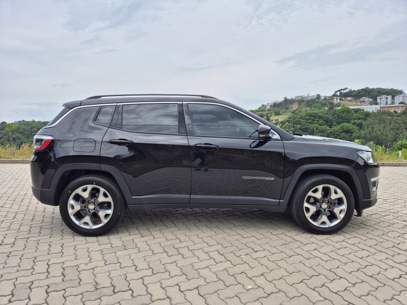 COMPASS 2.0 16V FLEX LIMITED AUTOMÁTICO - 2017 - BENTO GONçALVES