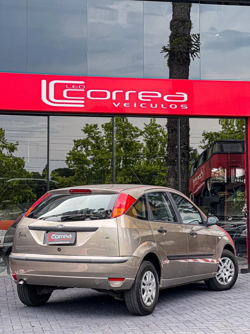 FOCUS 1.6 GL 8V FLEX 4P MANUAL - 2008 - CANELA