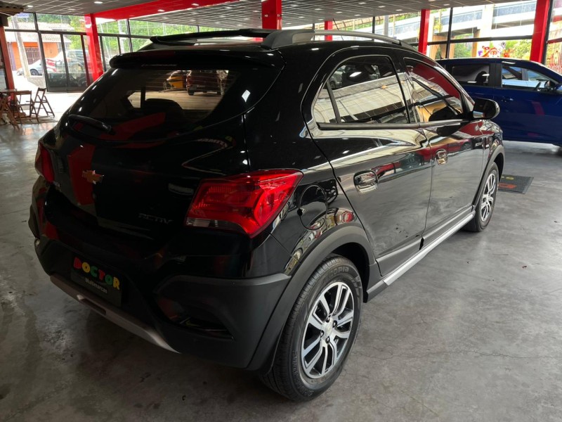 ONIX 1.4 MPFI ACTIV 8V FLEX 4P AUTOMÁTICO - 2017 - SãO LEOPOLDO