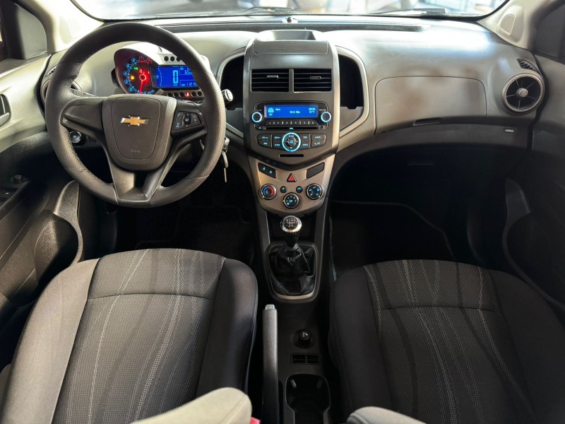 SONIC 1.6 LT 16V FLEX 4P MANUAL - 2013 - SãO LEOPOLDO