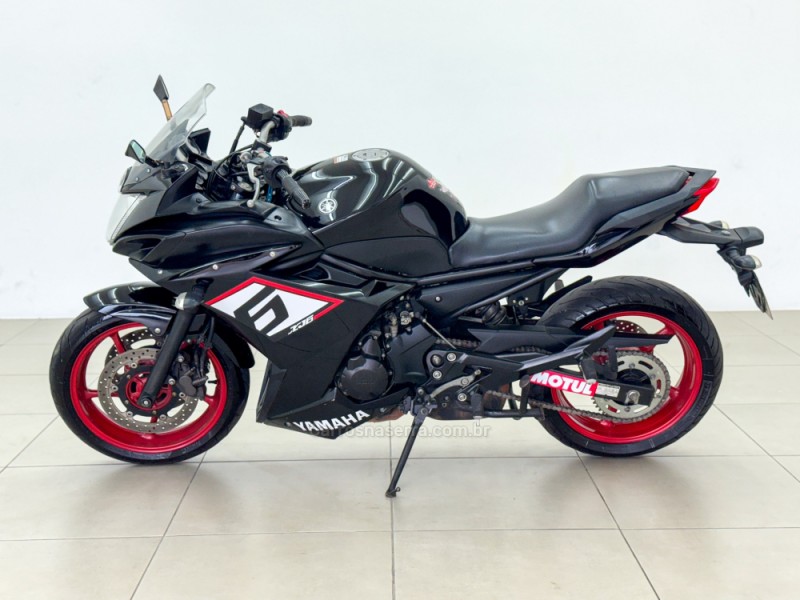 XJ6 F ABS - 2010 - CARLOS BARBOSA