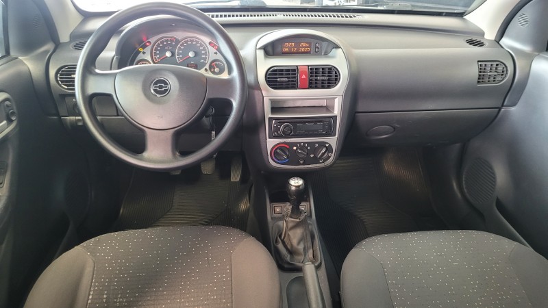 CORSA 1.4 MPFI PREMIUM 8V FLEX 4P MANUAL - 2010 - GARIBALDI