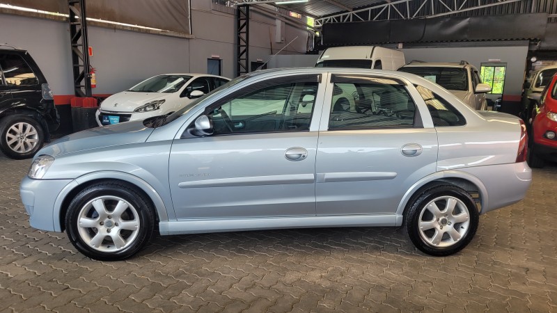 CORSA 1.4 MPFI PREMIUM 8V FLEX 4P MANUAL - 2010 - GARIBALDI