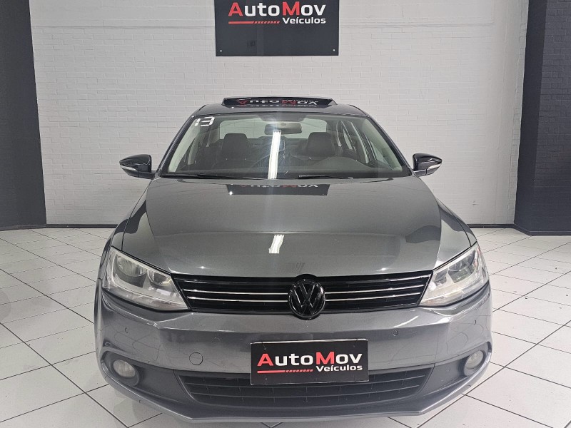 JETTA 2.0 COMFORTLINE FLEX 4P TIPTRONIC - 2013 - CAXIAS DO SUL