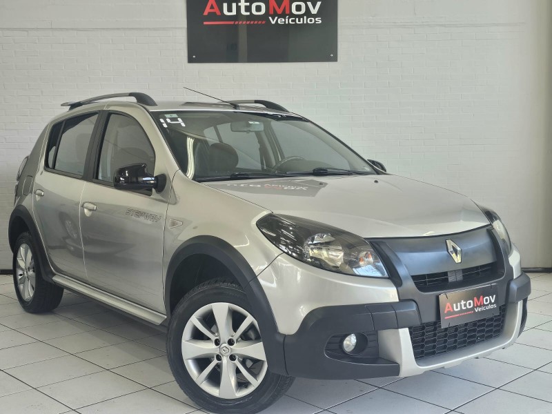 SANDERO 1.6 STEPWAY 8V FLEX 4P MANUAL - 2014 - CAXIAS DO SUL