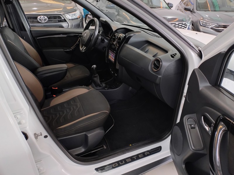 DUSTER 1.6 DAKAR 4X2 16V FLEX 4P MANUAL - 2016 - BENTO GONçALVES