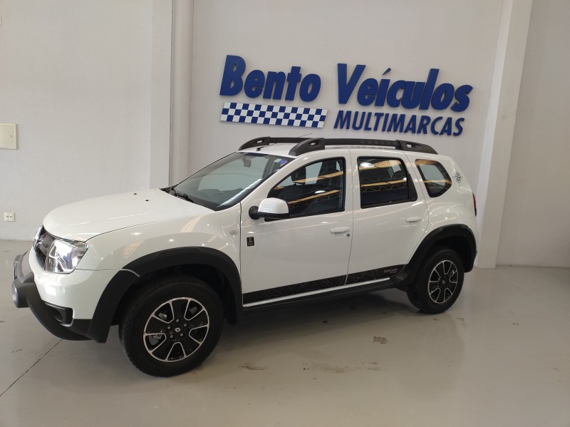 DUSTER 1.6 DAKAR 4X2 16V FLEX 4P MANUAL - 2016 - BENTO GONçALVES