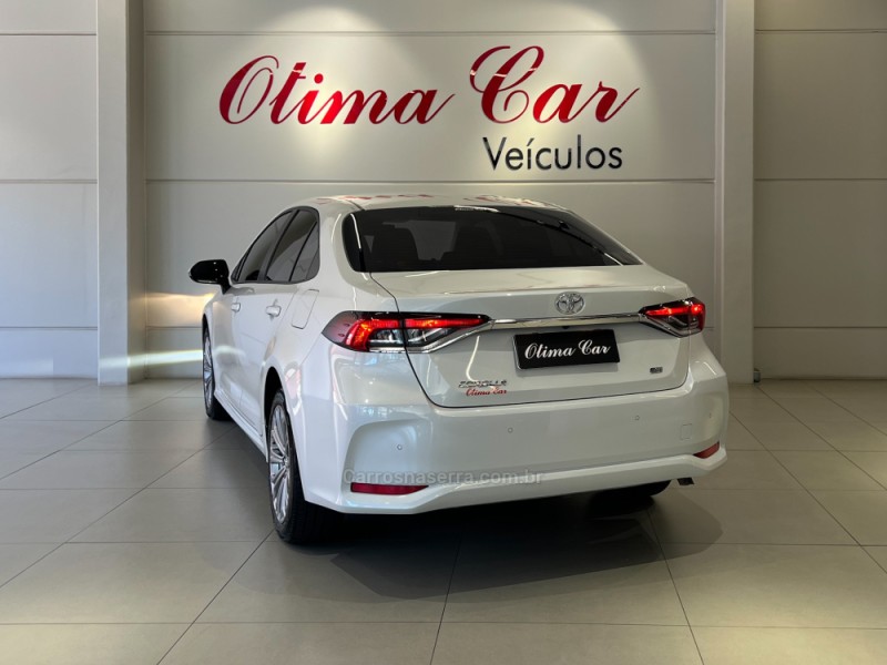 COROLLA 2.0 XEI 16V FLEX 4P AUTOMÁTICO - 2023 - FLORES DA CUNHA