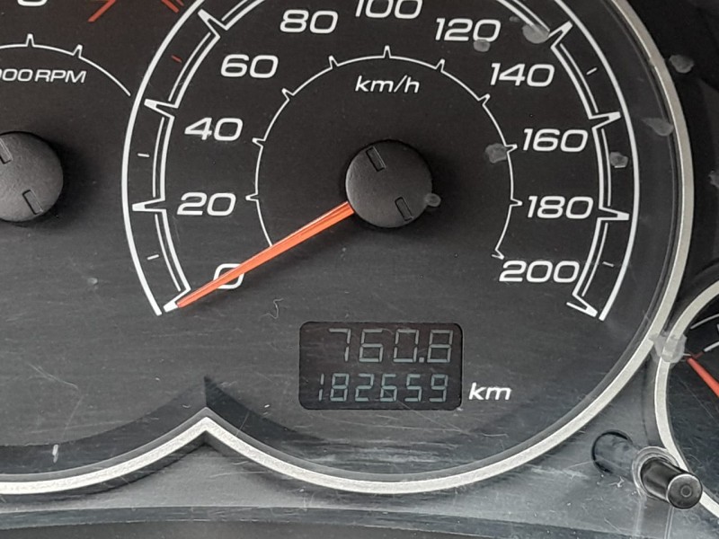 CELTA 1.0 MPFI LT 8V FLEX 4P MANUAL - 2012 - FARROUPILHA