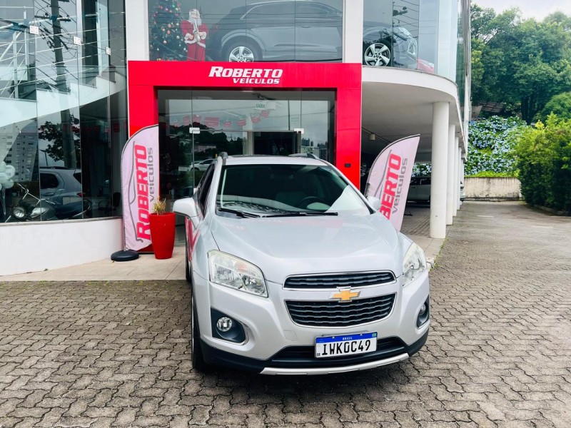 tracker 1.8 mpfi ltz 4x2 16v flex 4p automatico 2015 bento goncalves