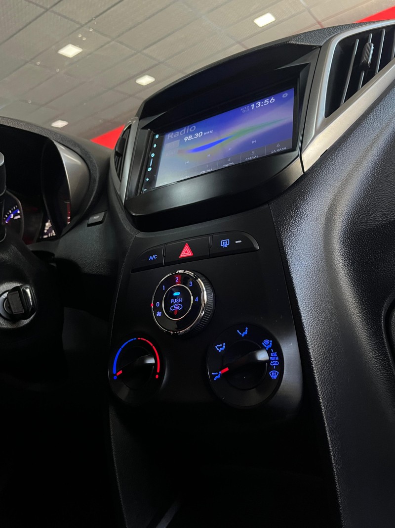 HB20S 1.6 COMFORT PLUS 16V FLEX 4P MANUAL - 2015 - SãO LEOPOLDO