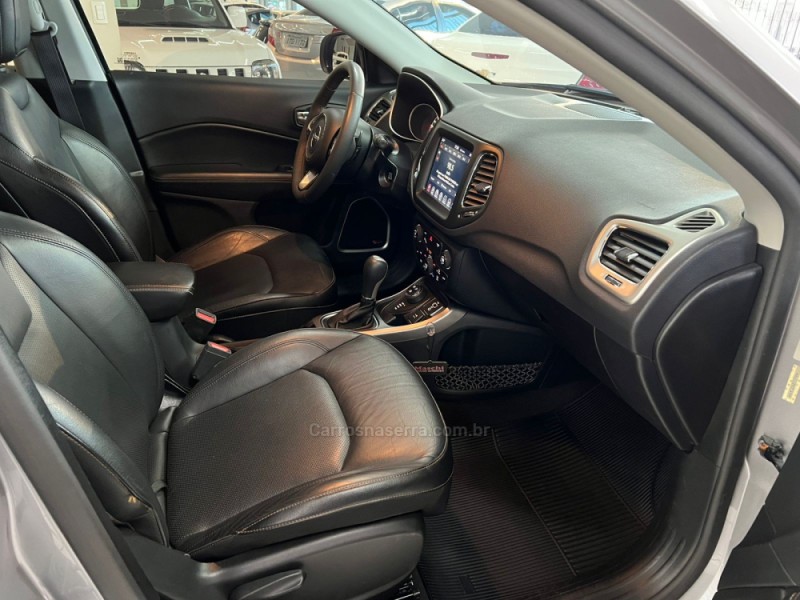 COMPASS 2.0 16V DIESEL LONGITUDE 4X4 AUTOMÁTICO - 2019 - CAXIAS DO SUL