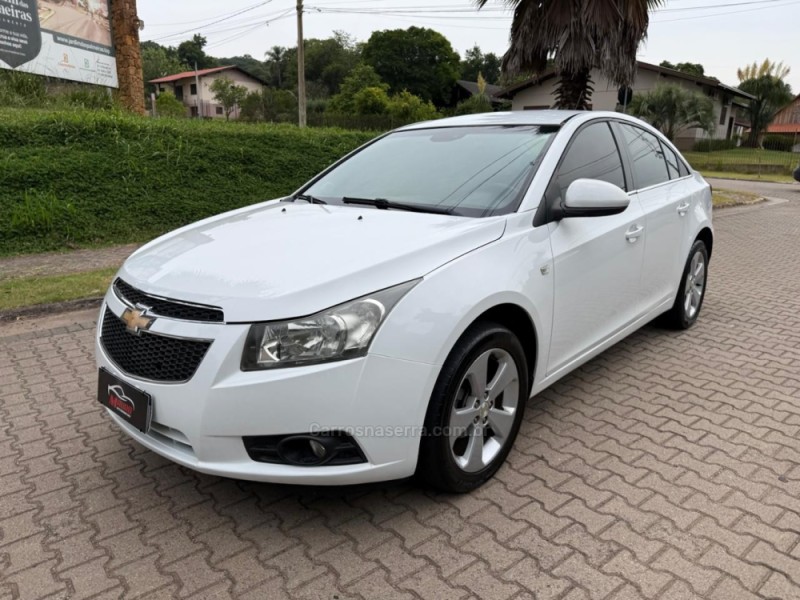 CRUZE 1.8 LT 16V FLEX 4P AUTOMÁTICO