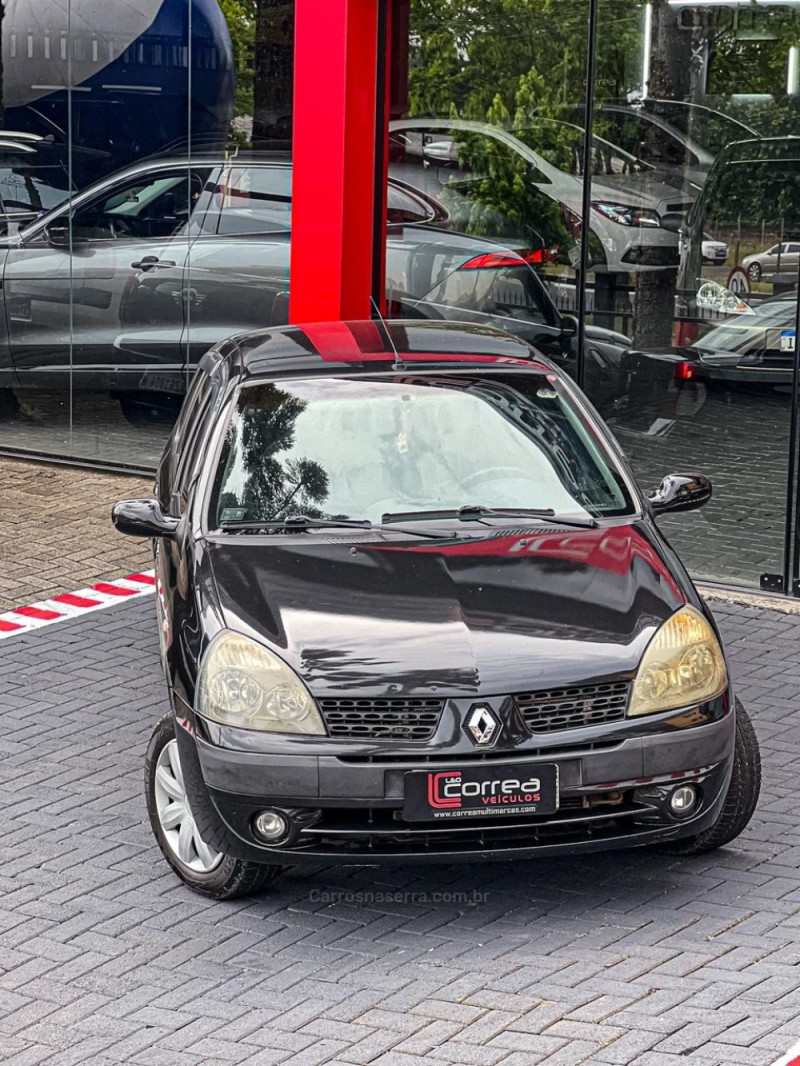 CLIO 1.0 PRIVILÉGE 16V GASOLINA 4P MANUAL - 2005 - CANELA