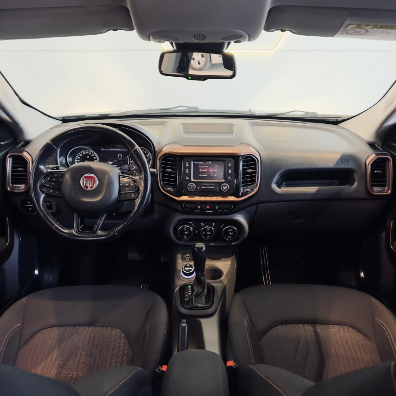 TORO 2.0 16V TURBO DIESEL VOLCANO AT9 4X4 AUTOMÁTICO - 2017 - CAXIAS DO SUL