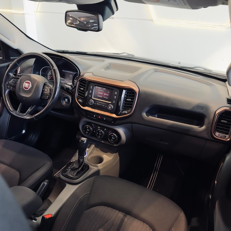 TORO 2.0 16V TURBO DIESEL VOLCANO AT9 4X4 AUTOMÁTICO - 2017 - CAXIAS DO SUL