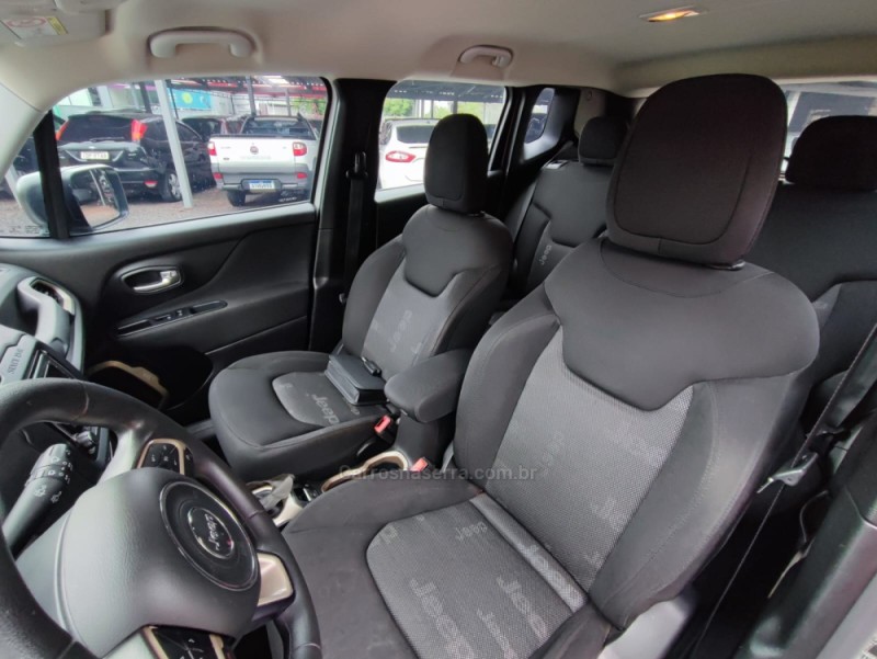 RENEGADE 1.8 16V FLEX SPORT 4P AUTOMÁTICO - 2016 - FARROUPILHA