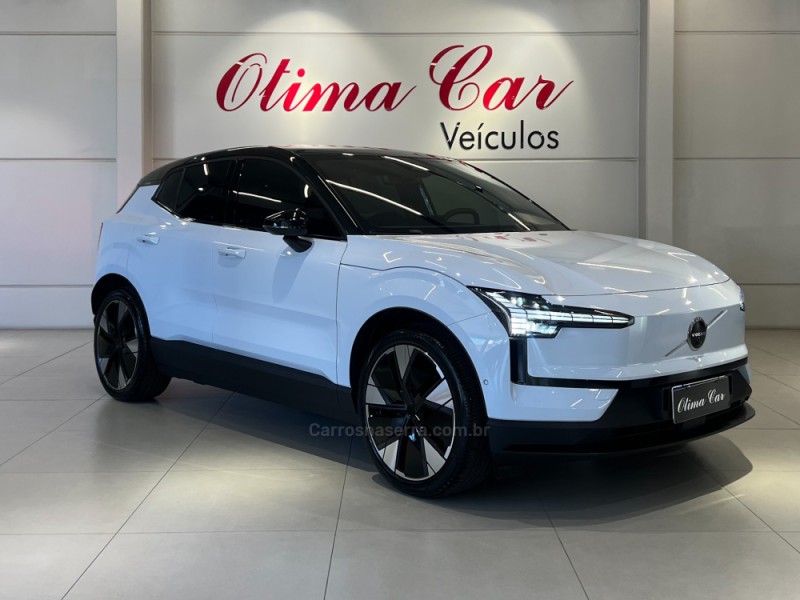 EX30 ULTRA EXTENDED RANGE - 2024 - FLORES DA CUNHA