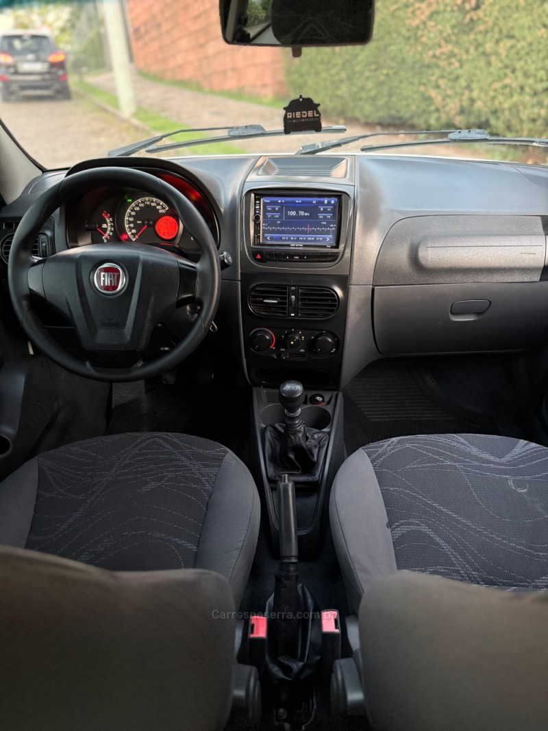 STRADA 1.4 MPI WORKING CD 8V FLEX 3P MANUAL - 2015 - VENâNCIO AIRES