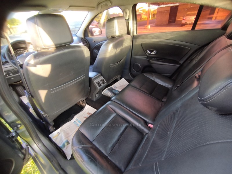FLUENCE 2.0 DYNAMIQUE 16V FLEX 4P AUTOMÁTICO - 2012 - NOVO HAMBURGO