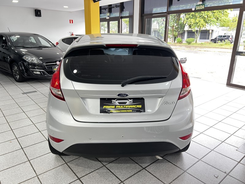 FIESTA 1.6 SE HATCH 16V FLEX 4P AUTOMÁTICO - 2015 - CAXIAS DO SUL