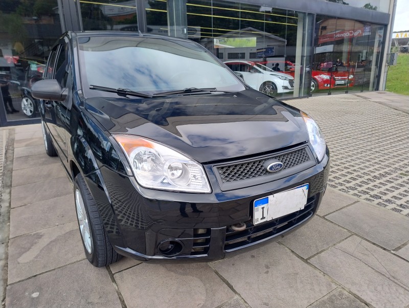 FIESTA 1.0 MPI SEDAN 8V FLEX 4P MANUAL - 2008 - CAXIAS DO SUL