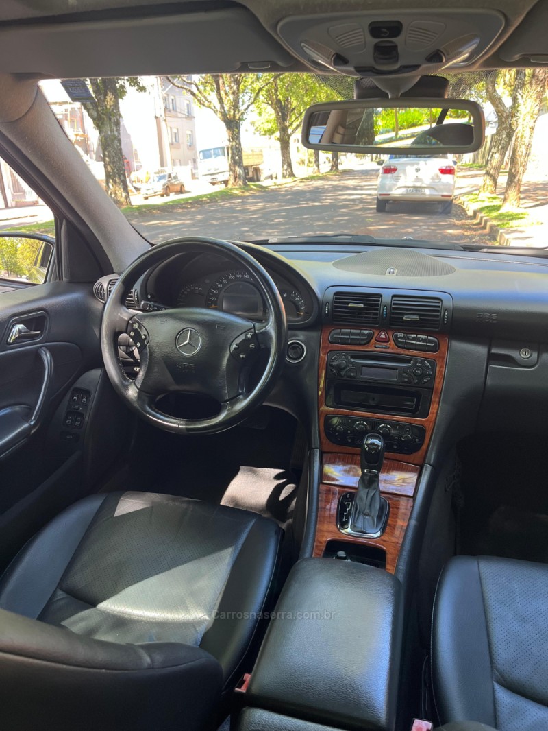 C 180 1.8 CLASSIC PLUS GASOLINA 4P AUTOMÁTICO - 2002 - ERECHIM