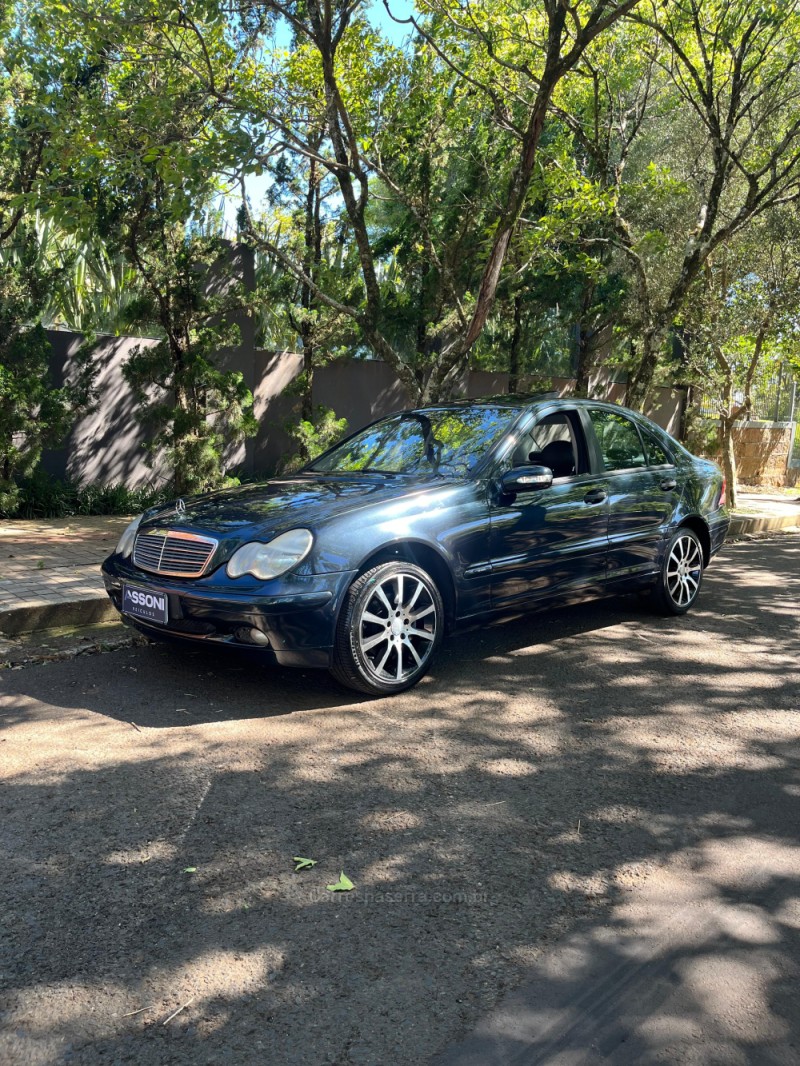 c 180 1.8 classic plus gasolina 4p automatico 2002 erechim