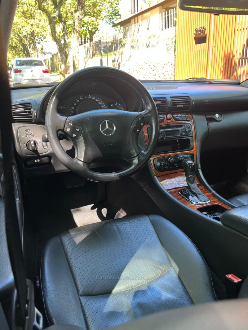 C 180 1.8 CLASSIC PLUS GASOLINA 4P AUTOMÁTICO - 2002 - ERECHIM