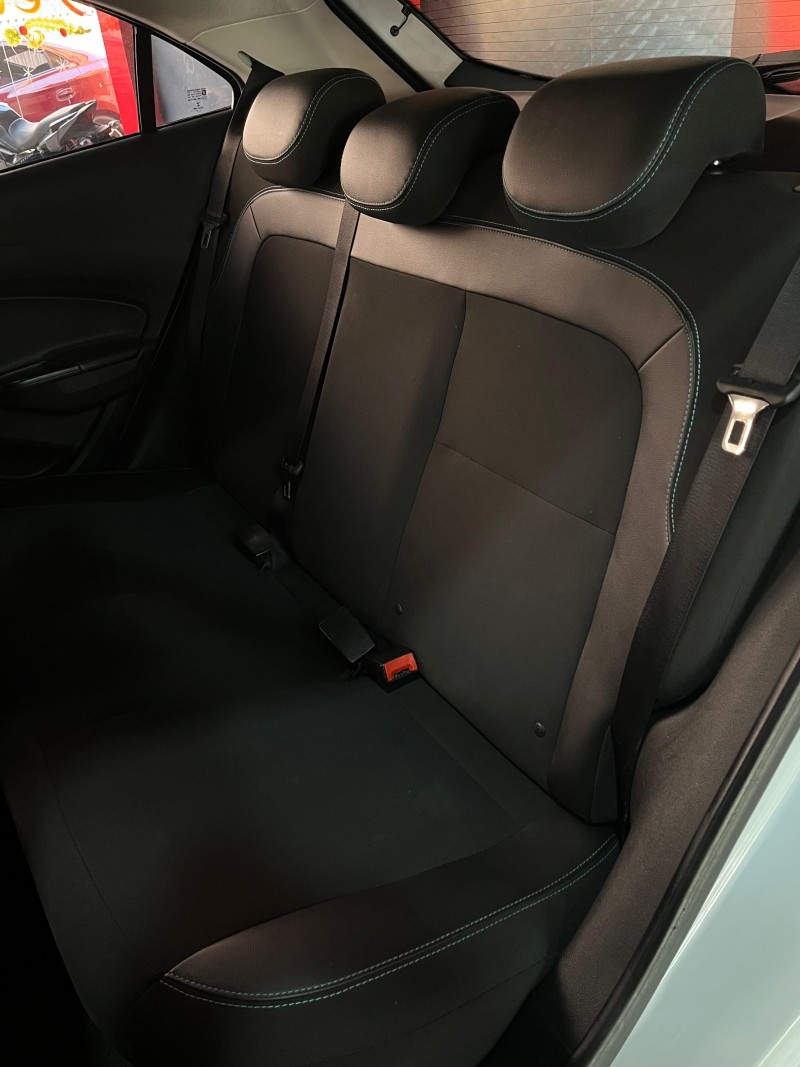 ONIX 1.0 LT 12V FLEX 4P MANUAL - 2019 - SãO LEOPOLDO