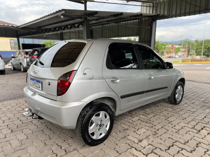 CELTA 1.0 MPFI LT 8V FLEX 4P MANUAL - 2015 - BOM PRINCíPIO