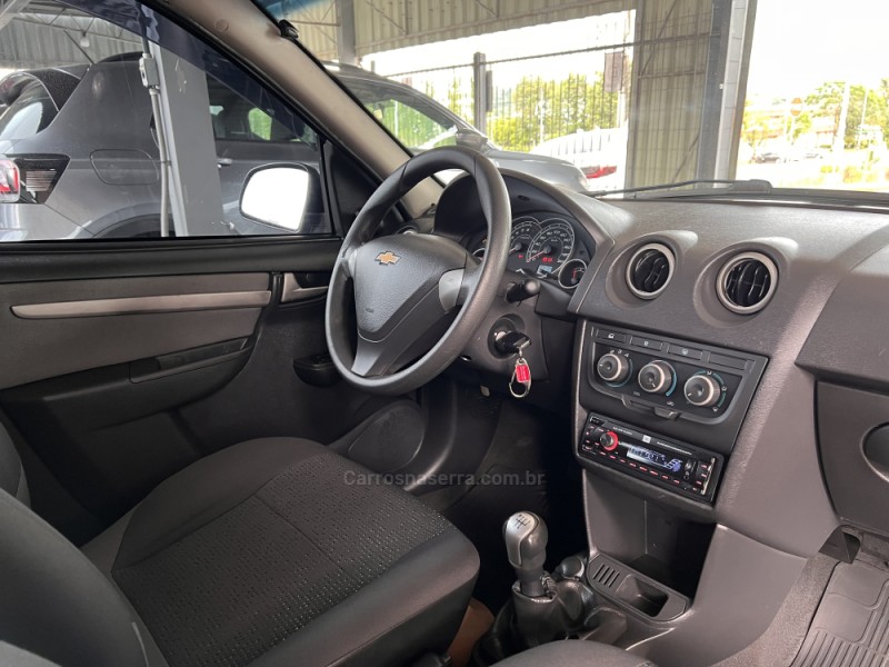 CELTA 1.0 MPFI LT 8V FLEX 4P MANUAL - 2015 - BOM PRINCíPIO