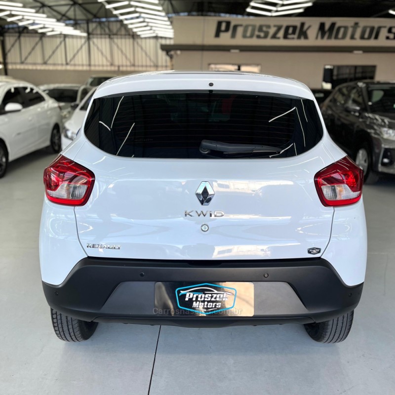 KWID 1.0 12V SCE FLEX ZEN MANUAL - 2019 - CANOAS
