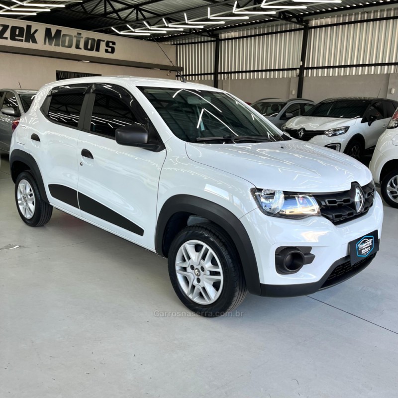 KWID 1.0 12V SCE FLEX ZEN MANUAL - 2019 - CANOAS