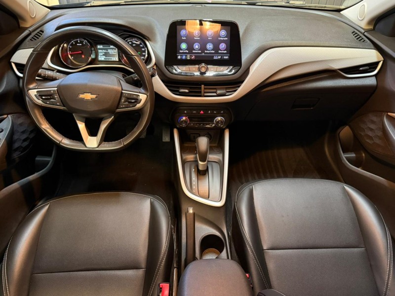 ONIX 1.0	PREMIER II PLUS 12V TURBO FLEX 4P AUTOMÁTICO - 2024 - BENTO GONçALVES