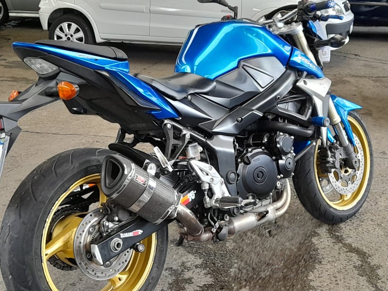 GSR 750 - 2015 - FARROUPILHA