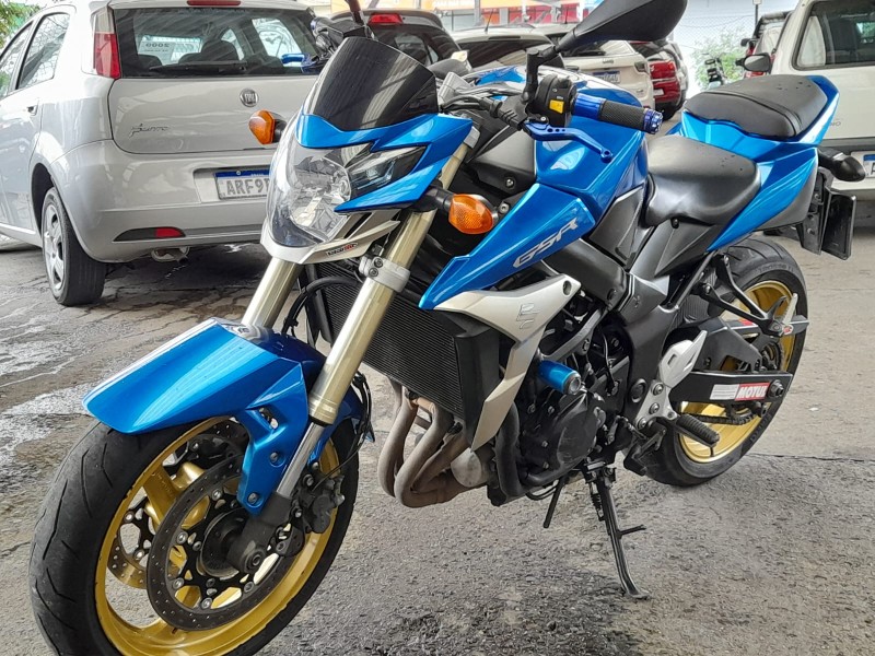 gsr 750 2015 farroupilha