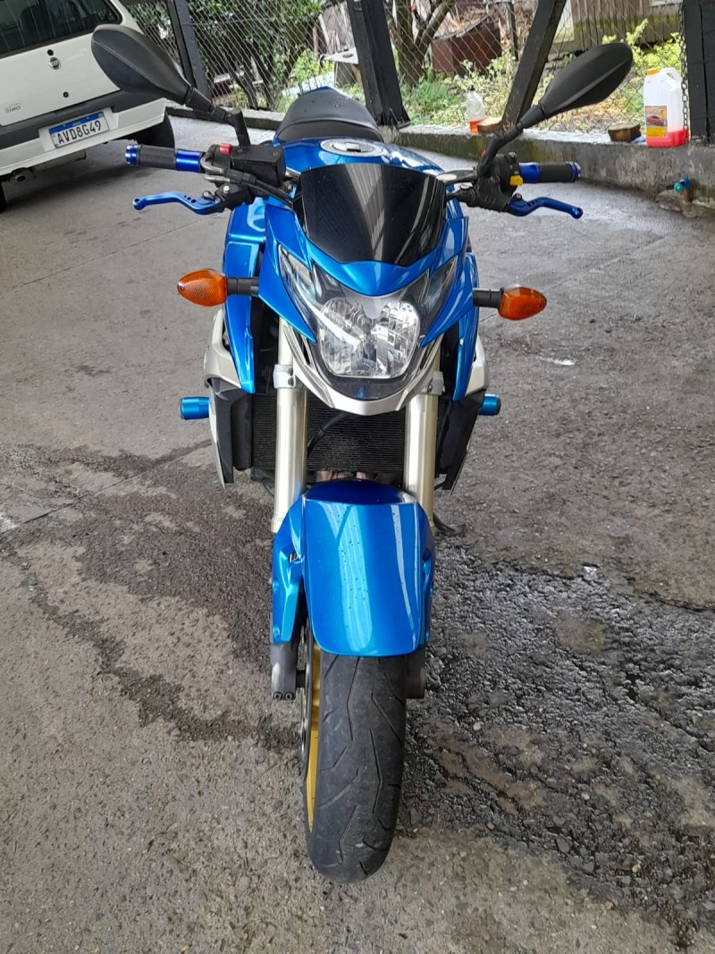 GSR 750 - 2015 - FARROUPILHA