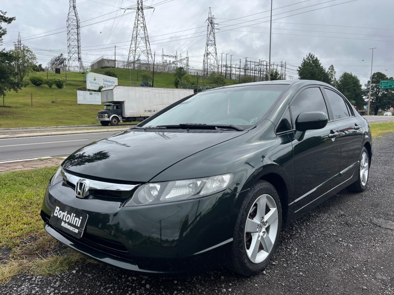CIVIC 1.8 LXS 16V FLEX 4P MANUAL - 2008 - FARROUPILHA
