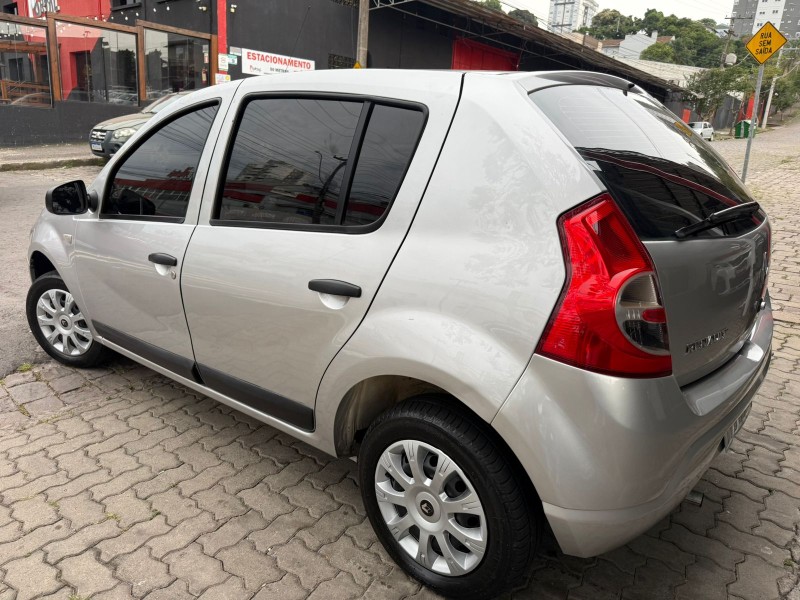 SANDERO 1.0 EXPRESSION 16V FLEX 4P MANUAL - 2010 - CAXIAS DO SUL